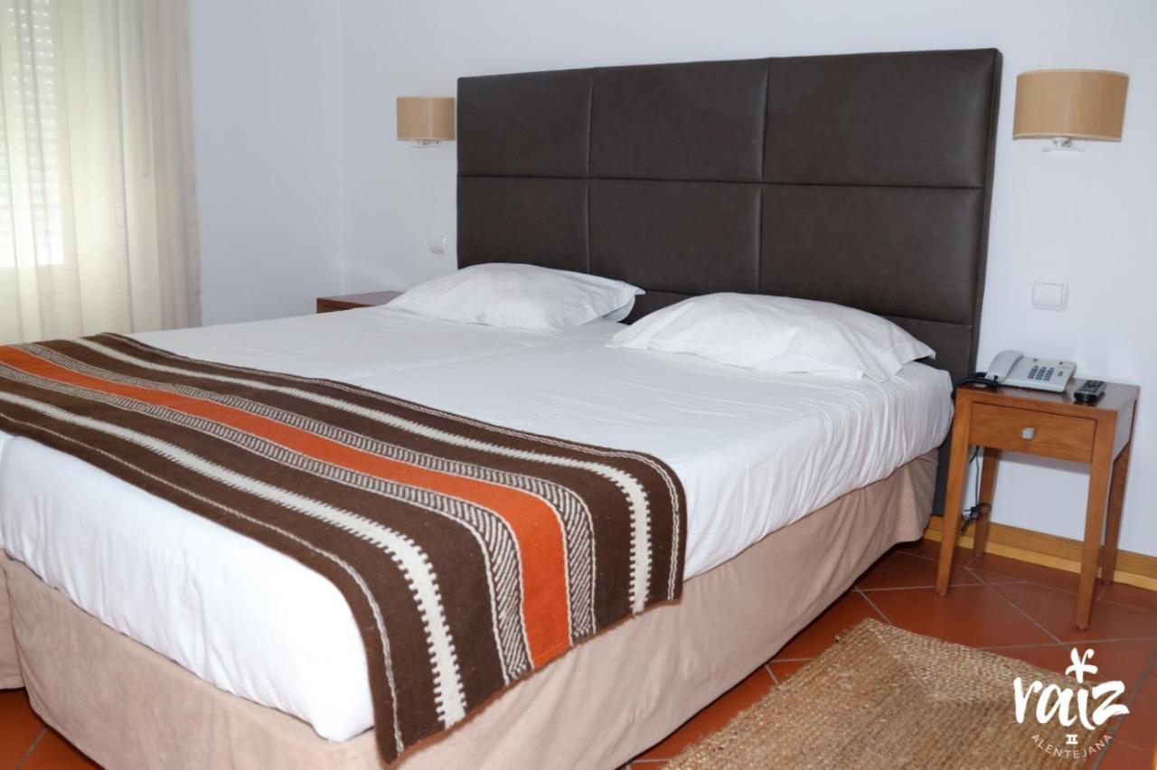 Bed and Breakfast Raiz Alentejana II Регенгуш-де-Монсараш Екстер'єр фото